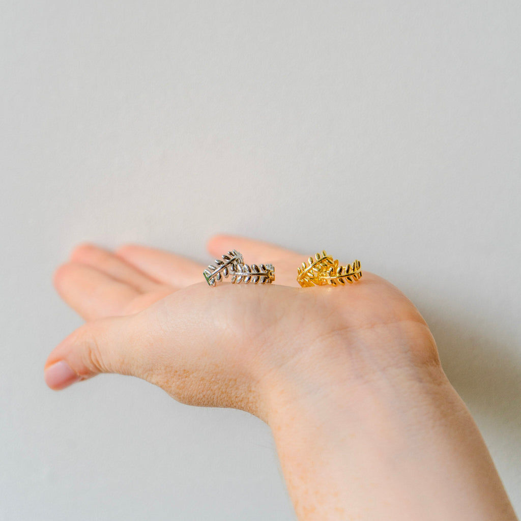 Elegant Leaf Hook Earrings - Ornaments Co - 18K Gold Plated