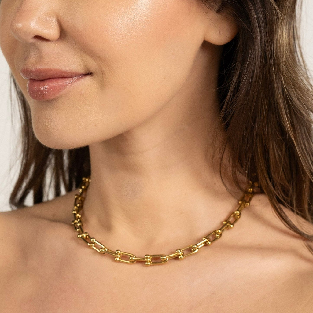 Horse Shoe U - Link Necklace - Ornaments Co - 18K Gold Plated